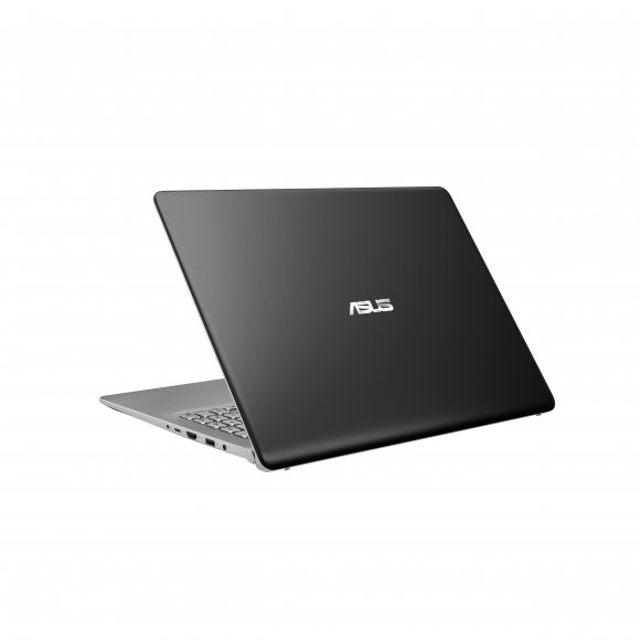 ASUS VivoBook S15