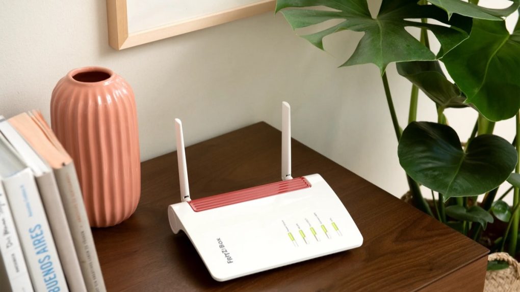 FRITZ!Box 6850 5G cover