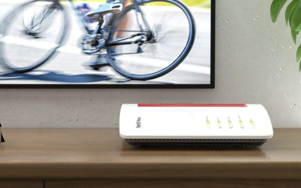 FRITZ!Box 7690 cover