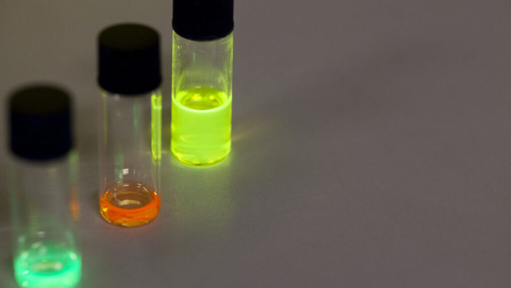 Germania vieta a TCL di usare il termine QLED: cosa cambia