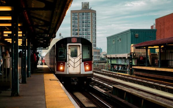 Google Pixel diventa smart sui mezzi pubblici