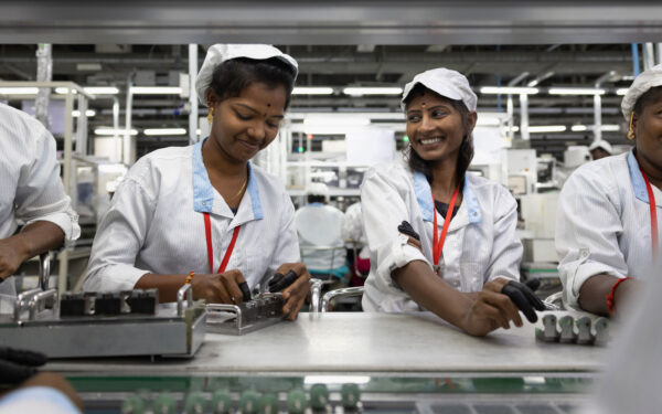 India rilancia gli incentivi per attrarre Apple e i produttori