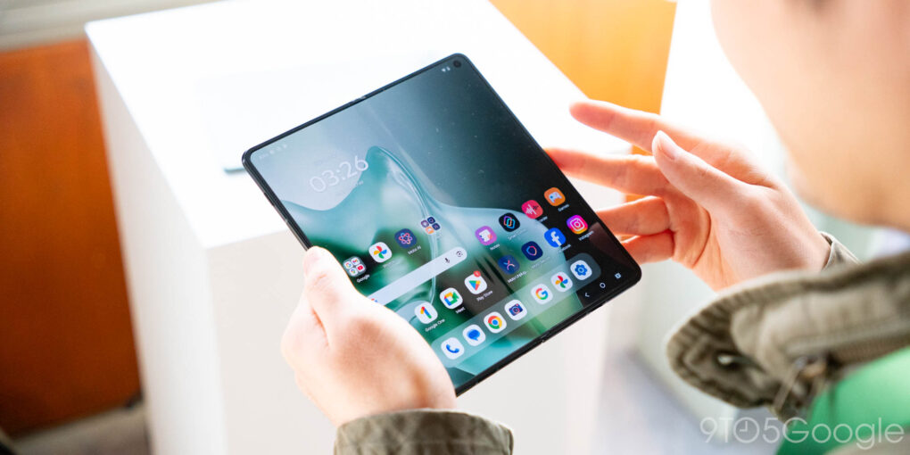 Motorola Razr Fold: le prenotazioni arrivano tra poche