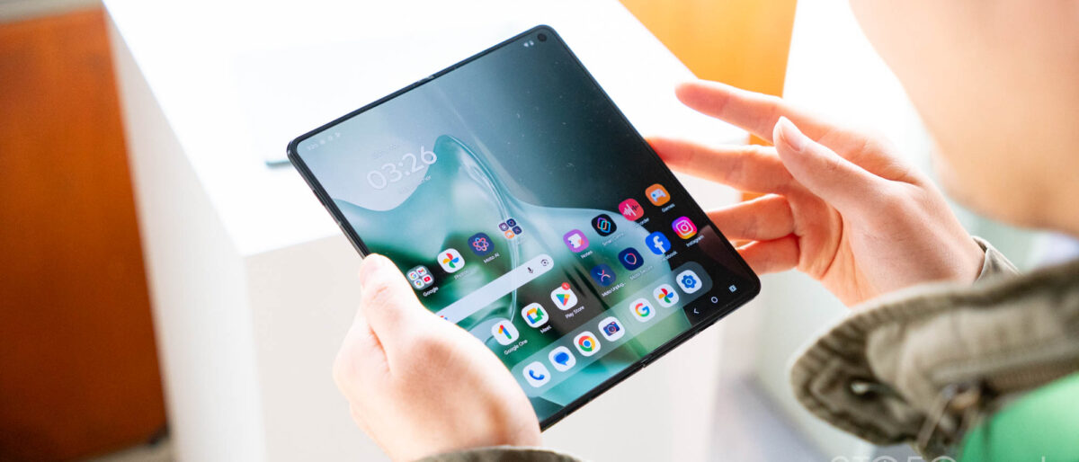 Motorola Razr Fold: le prenotazioni arrivano tra poche