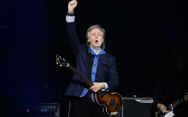 Regno Unito fa retromarcia sull'AI e copyright