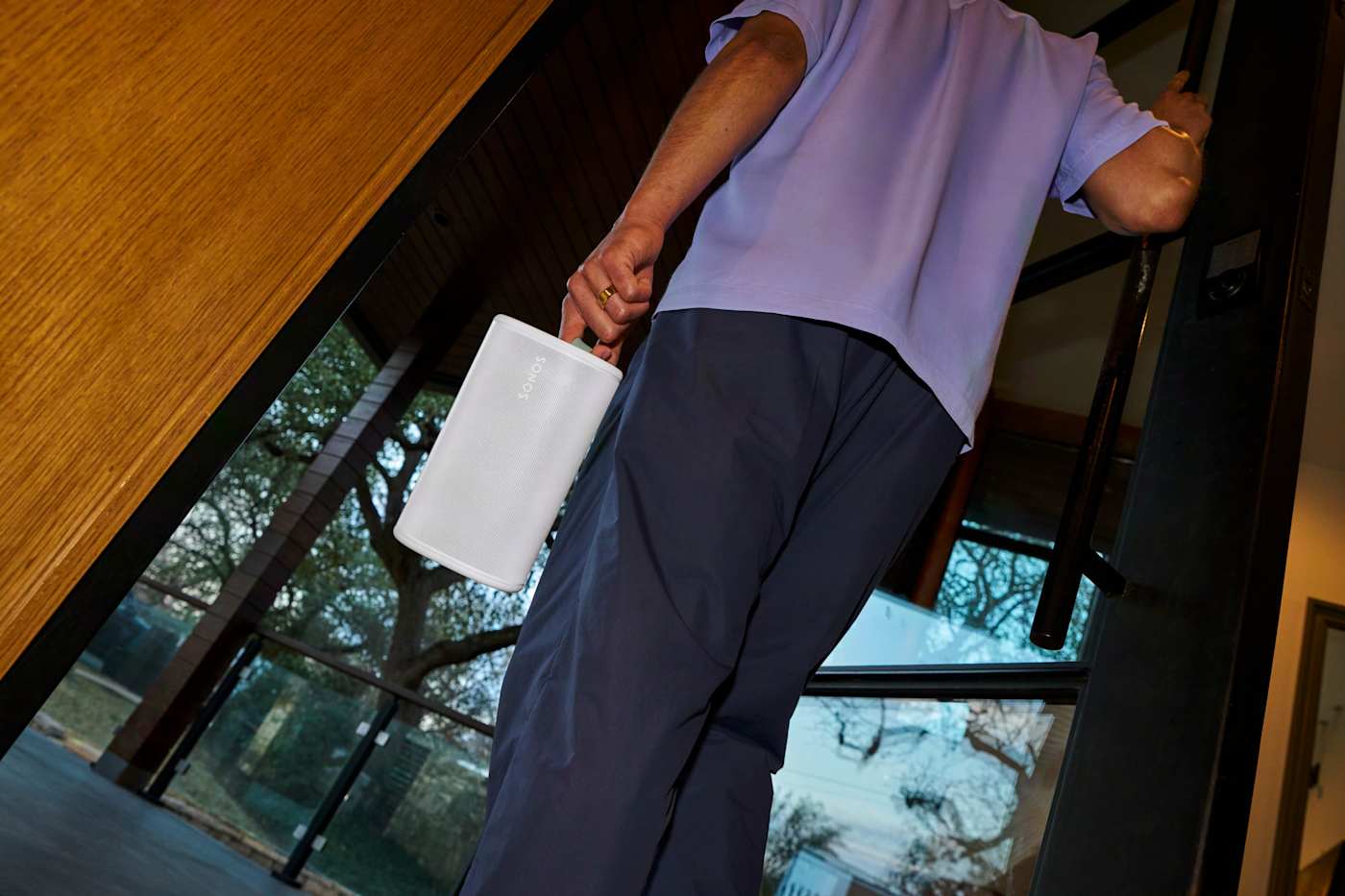 Sonos Play: il nuovo speaker portatile che porta l'Era 100 sempre con te