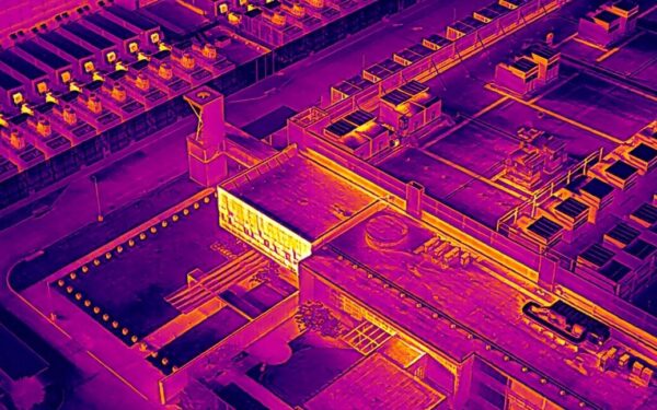 AI Data Center: Ritardi USA Svelano Sfide 2026