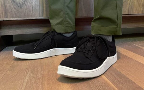 Allbirds Addio: Nasce NewBird AI nel 2026!