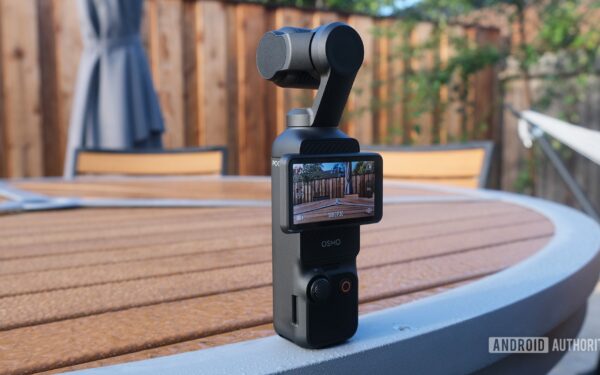 DJI Osmo Pocket 4: il leak rivela un mostro da 4K 240fps