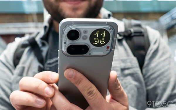 Nothing punta agli occhiali AI nel 2026