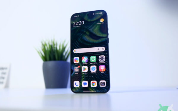 Smartphone Ultra in pausa nel 2026: la crisi delle memorie