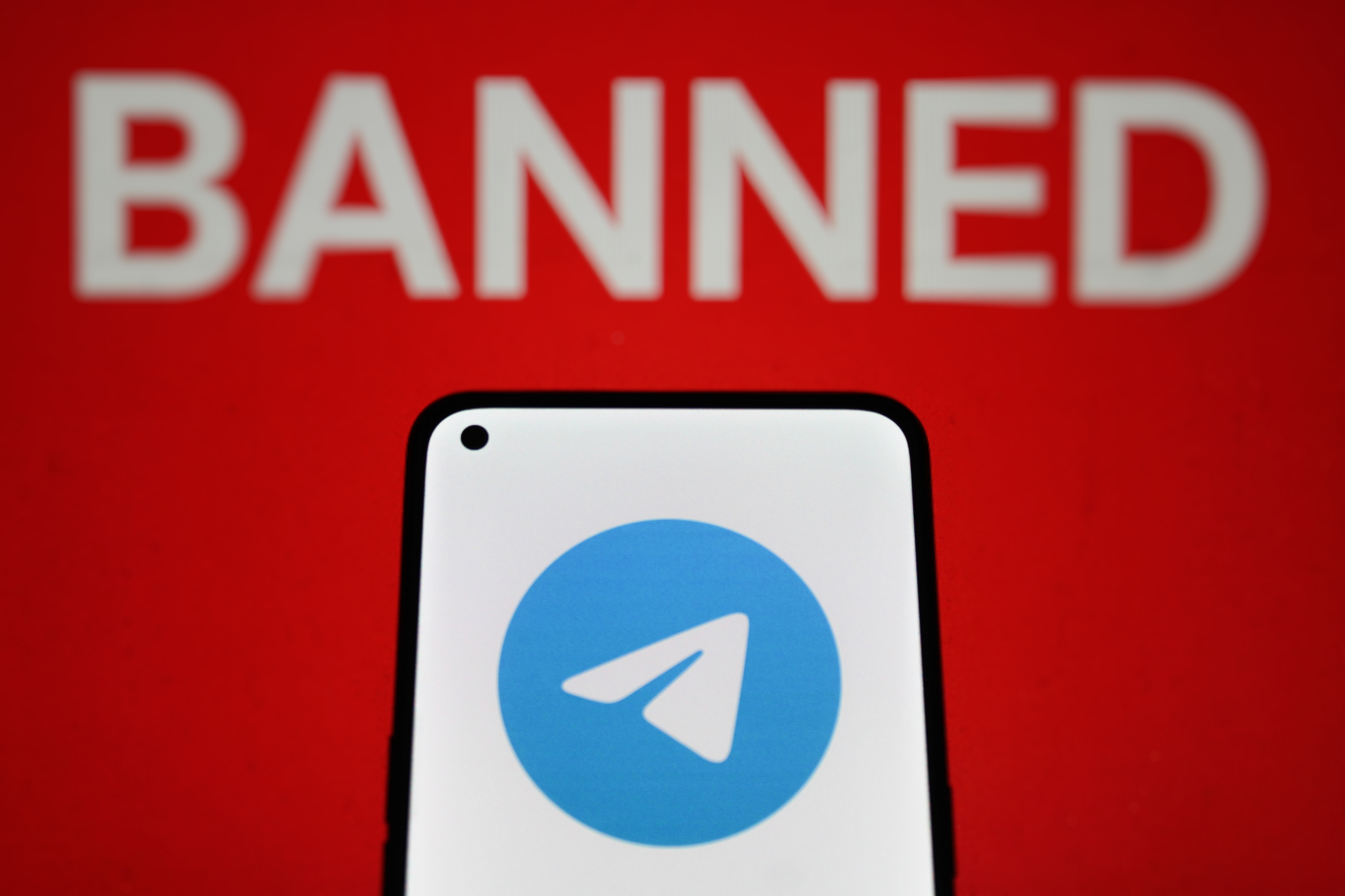 Telegram nel 2026: perché i ban non fermano il crimine