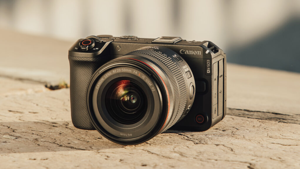 Canon EOS R6 V (2026): 7K e Power Zoom per i Creator
