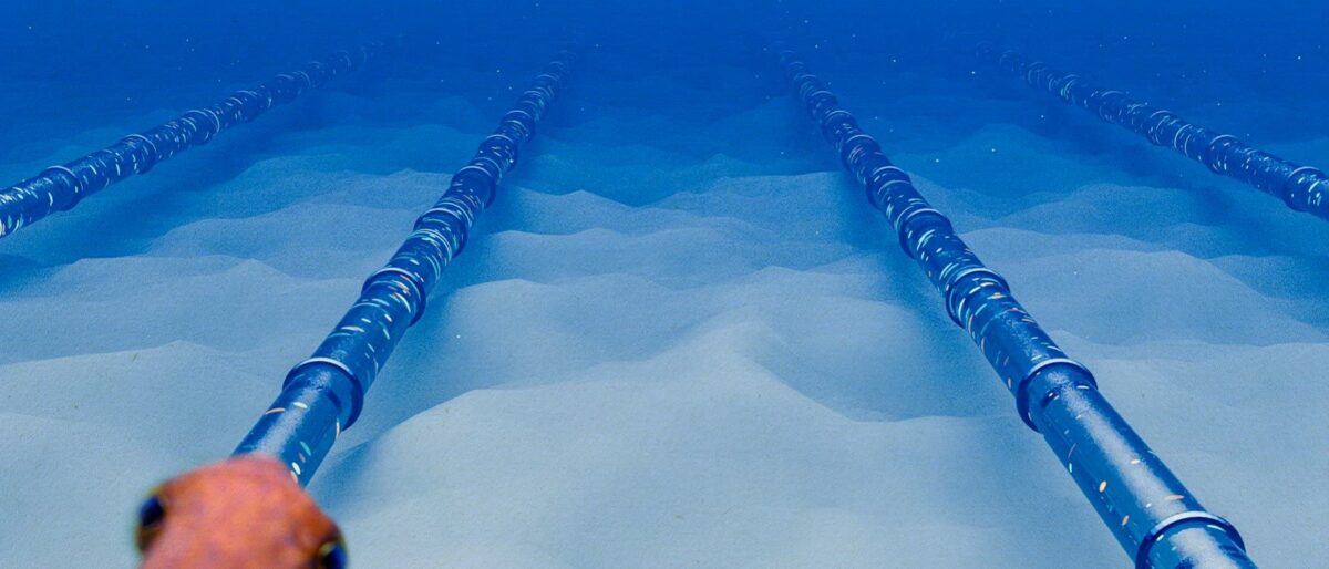 L’IA del Golfo nel 2026: infrastrutture sottomarine in