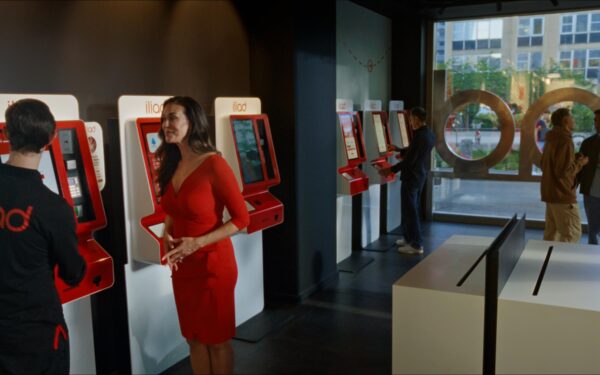 Iliad e Megan Gale: strategia marketing nel 2026