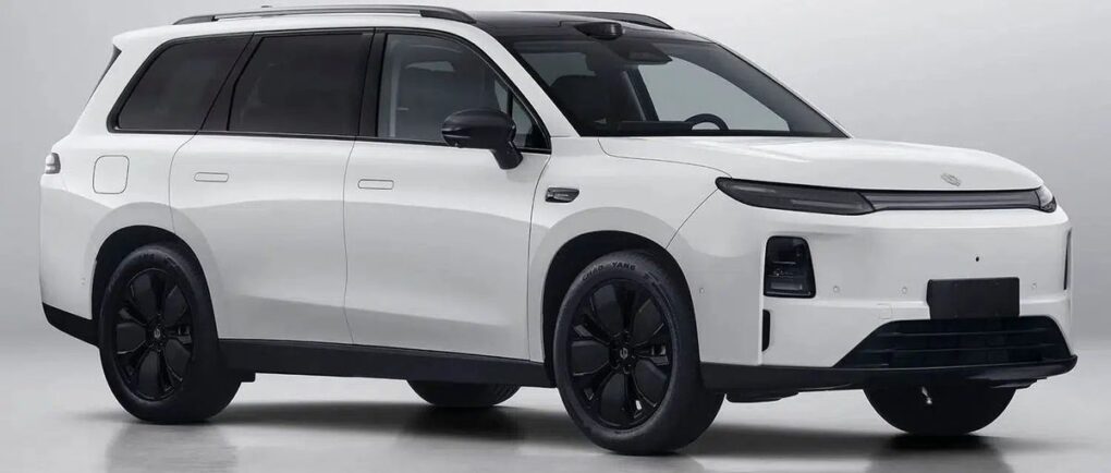 Leapmotor C16 LWB 2026: SUV allungato, il senso per