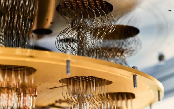 REPLIQA 2026: La Scommessa di Google su Quantum e AI