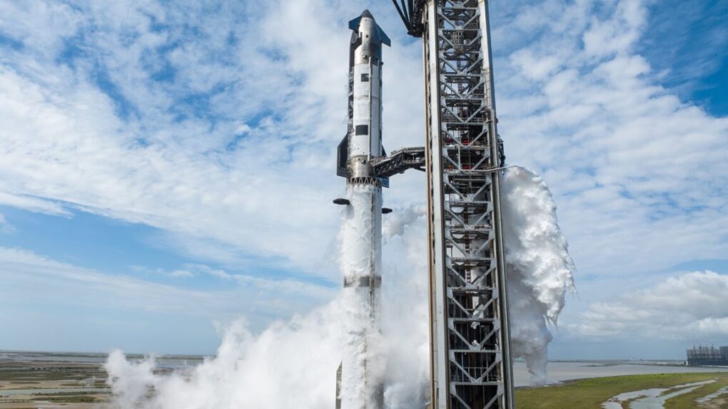 SpaceX 2026: L'era dell'impero tech, Starship attende?