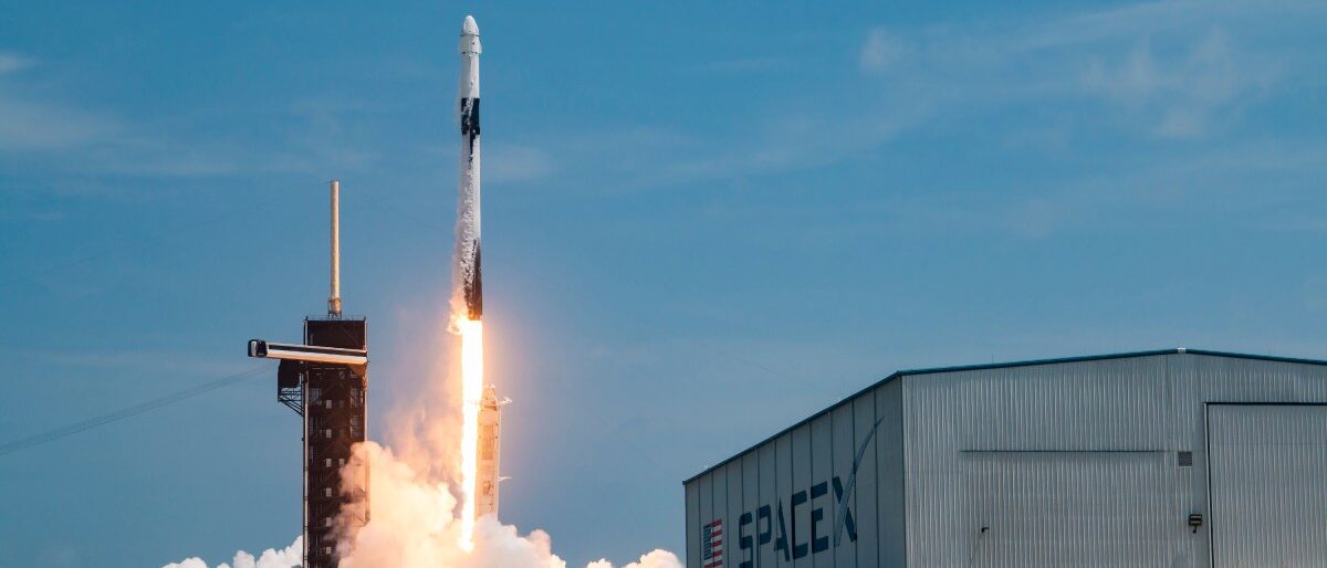SpaceX: 6,45 miliardi da Space Force e il peso governativo
