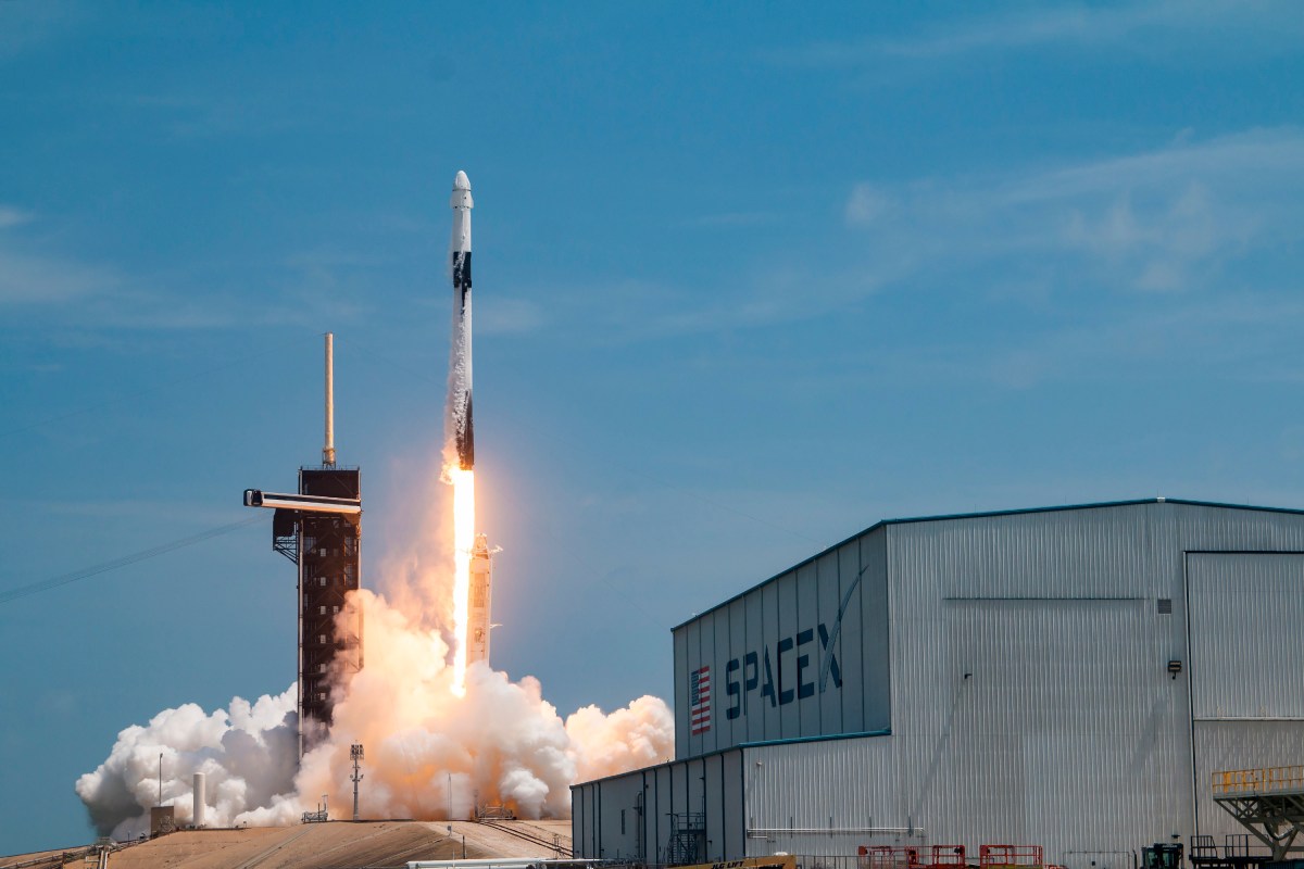 SpaceX: 6,45 miliardi da Space Force e il peso governativo