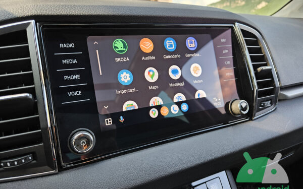Android Auto: addio ai pop-up invasivi