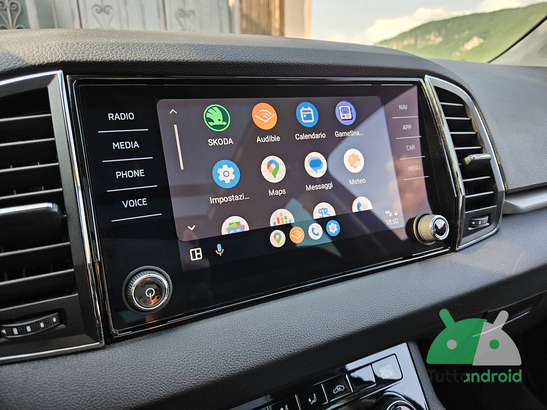 Android Auto: addio ai pop-up invasivi