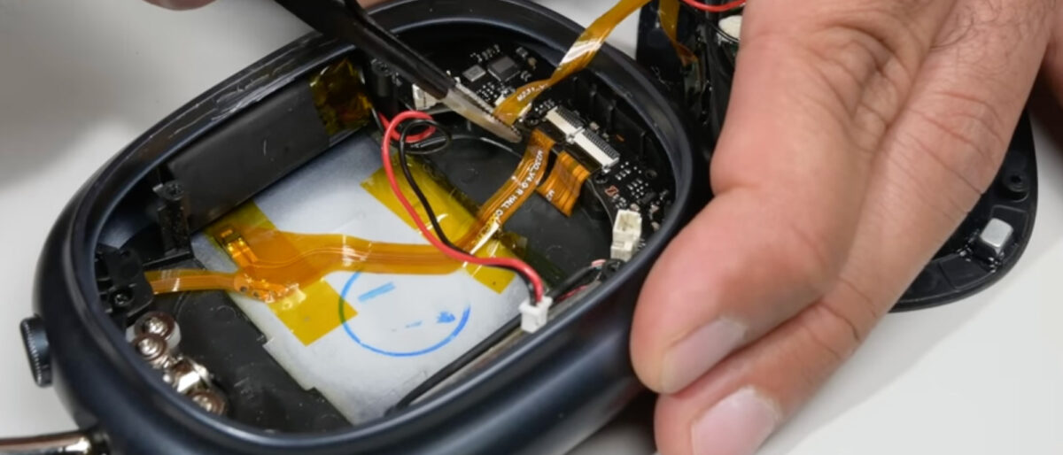Apple Watch e AirPods fake: la verità dei teardown