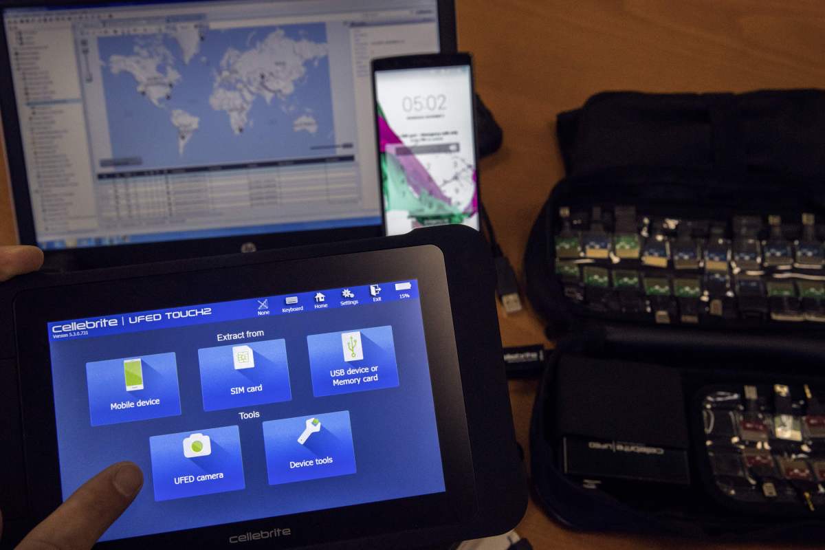Cellebrite interrompe forniture a Russia, ma hacker russi
