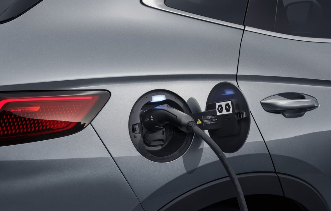 UE vs Cina 2026: i dazi sulle plug-in sono tardivi