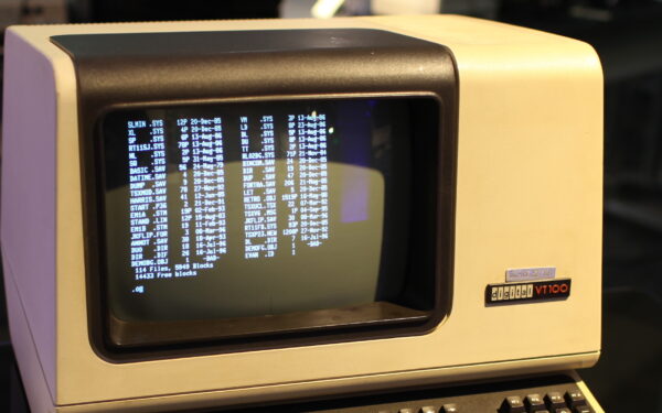 GentleOS 2026: il SO che riporta in vita i PC del 1982