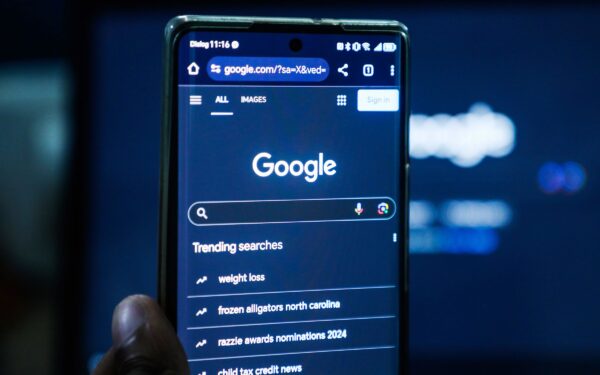 Google avvisa: le nuove regole UE potrebbero hackerare i