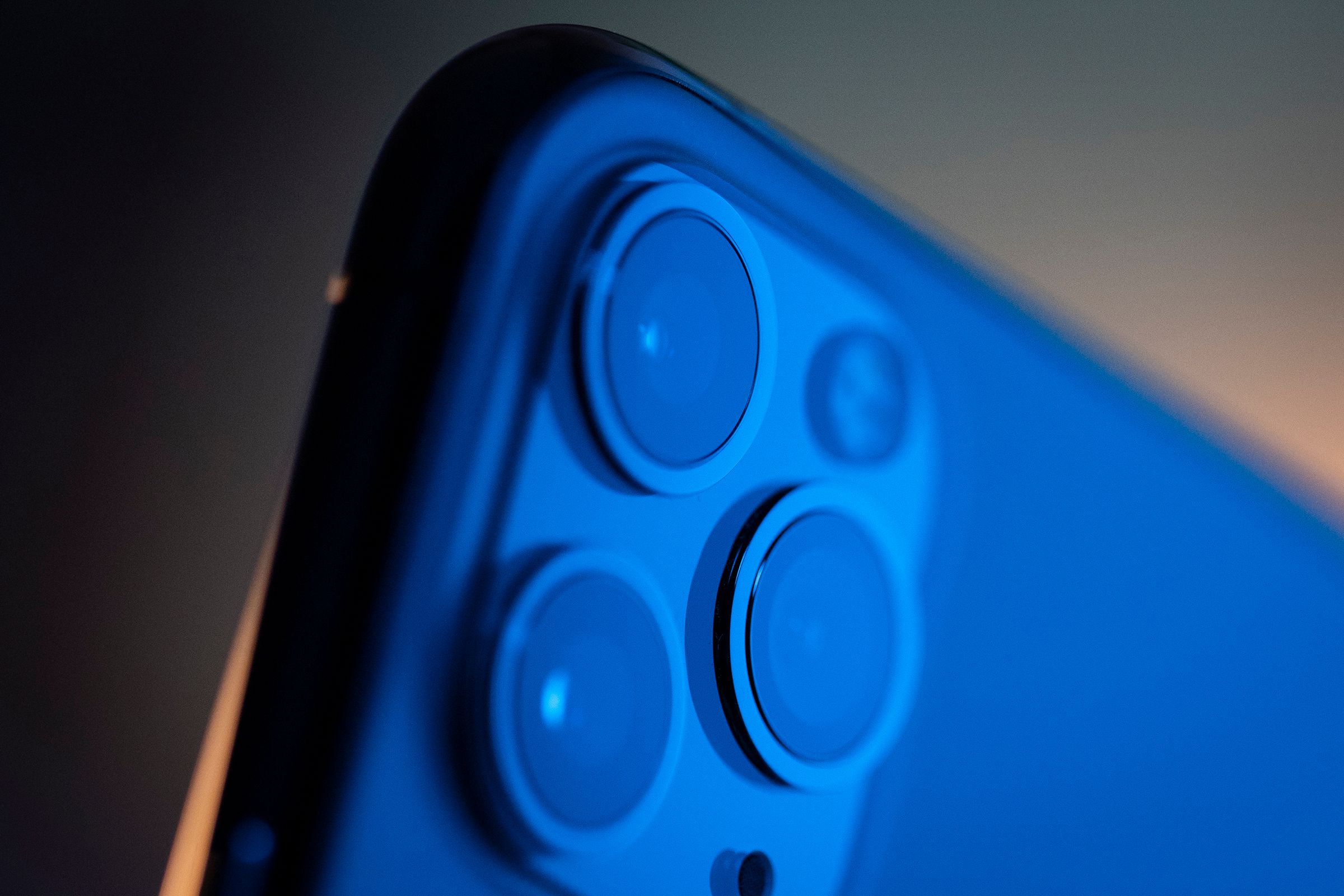 iOS 2026: come Apple mantiene vivi gli iPhone vecchi
