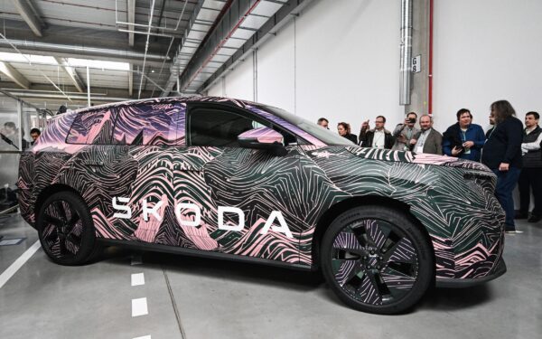 Škoda Peaq: il nuovo flagship elettrico da 7 posti