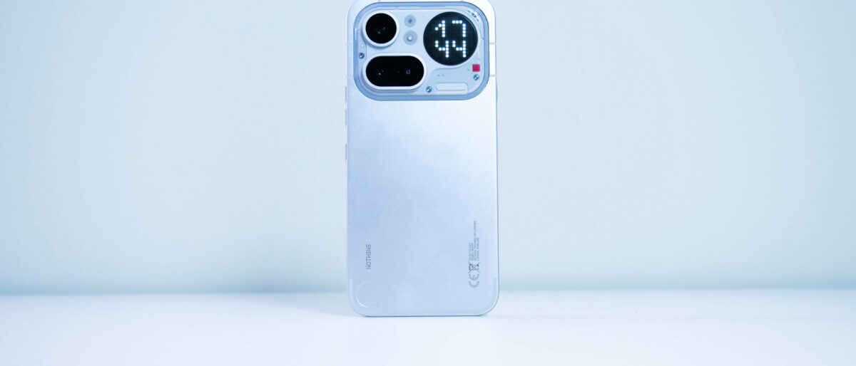 Nothing Phone 4b nel 2026: il teaser nasconde un rilancio
