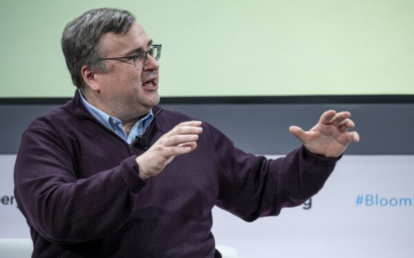 Reid Hoffman lascia Microsoft per Manus