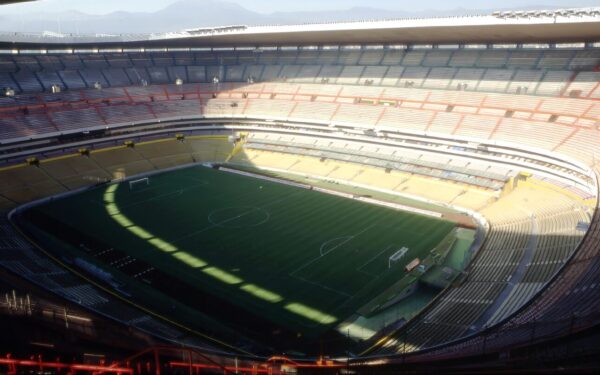 Esplora la storia dello Stadio Azteca su Google Earth