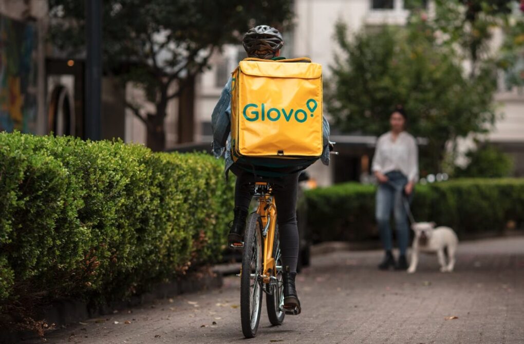 Glovo lancia quick-commerce con IA