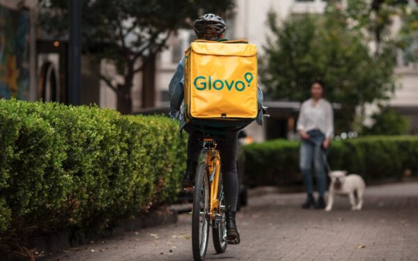 Glovo lancia quick-commerce con IA