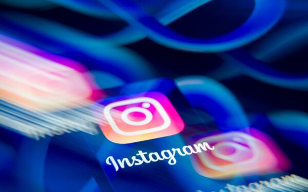 Instagram elimina funzione IA critica dopo reazioni negative