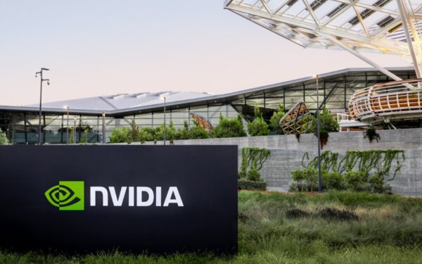 NVIDIA apre l'accesso all'intelligenza artificiale su larga