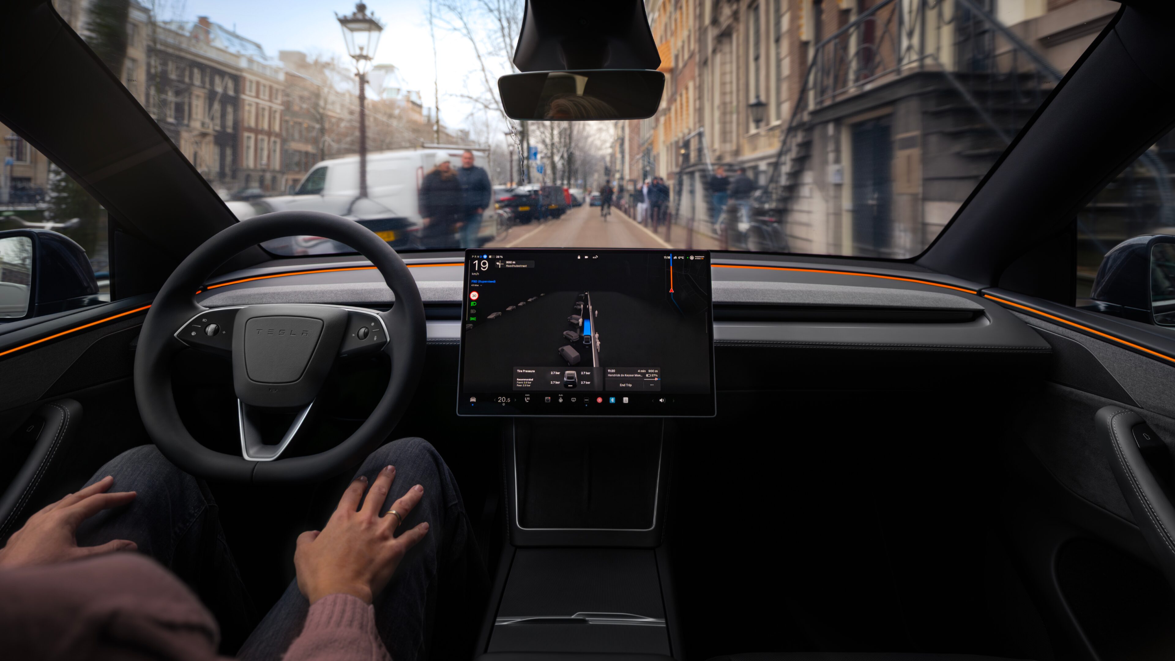Prova FSD Tesla gratis: 32 tappe in Italia nel 2026
