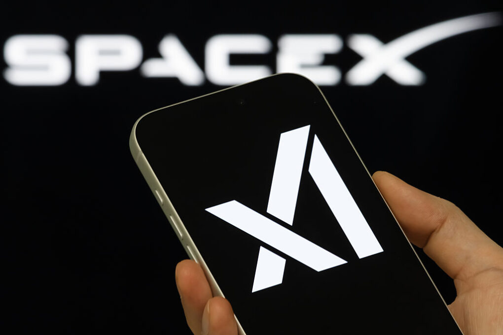 SpaceXAI lancia Grok 4.5: un modello rivoluzionario