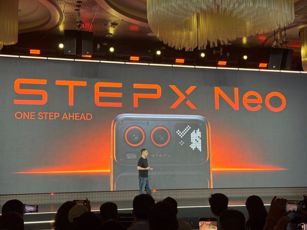 StepX Neo: il primo smartphone AI agentico esiste davvero?