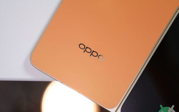 OPPO Find X10: Hasselblad basta a fare premium?