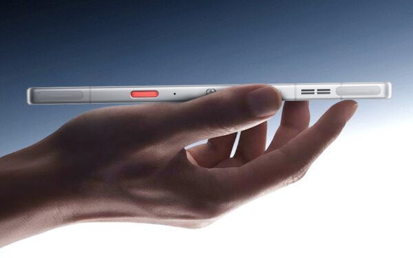 REDMAGIC 12 Pro+ 2026, il gaming senza bordi