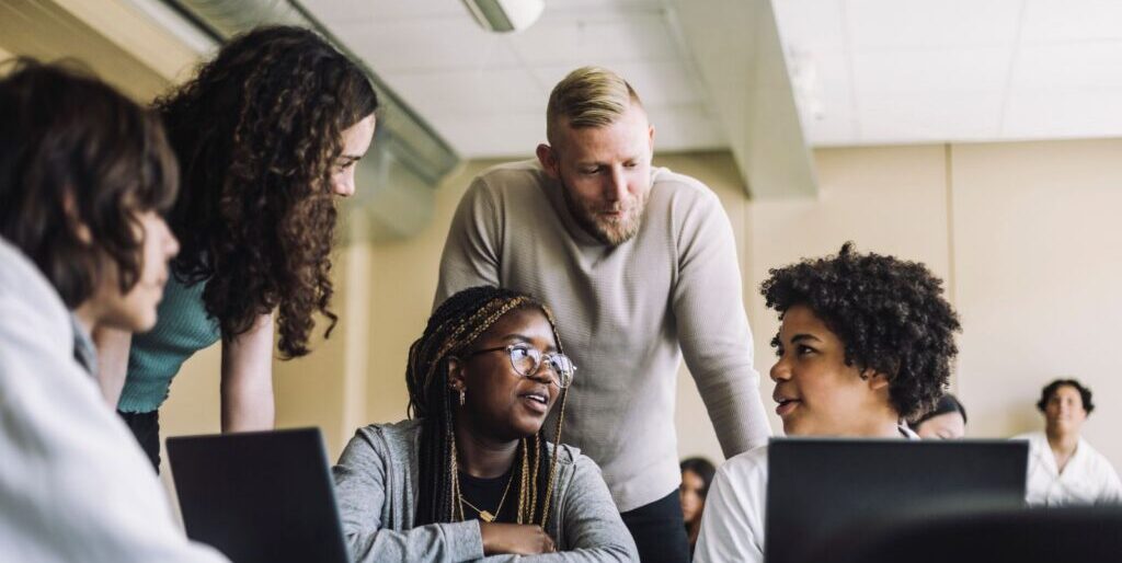L’IA a scuola nel 2026: Microsoft ascolta i docenti